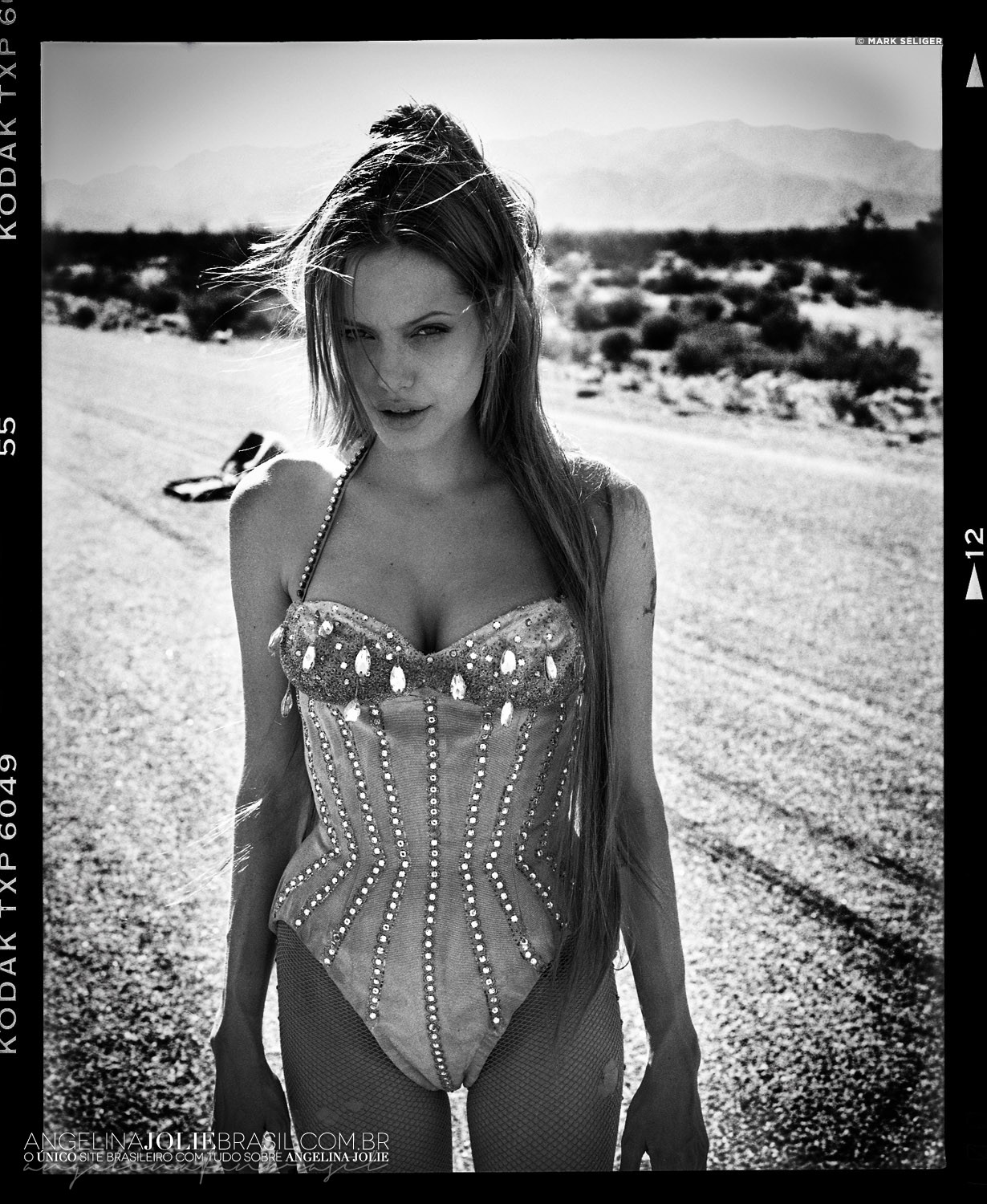 Photoshoots-1999-MarkSeliger-Set4-013.jpg Photoshoots-1999-MarkSeliger-Set4-013.jpg
