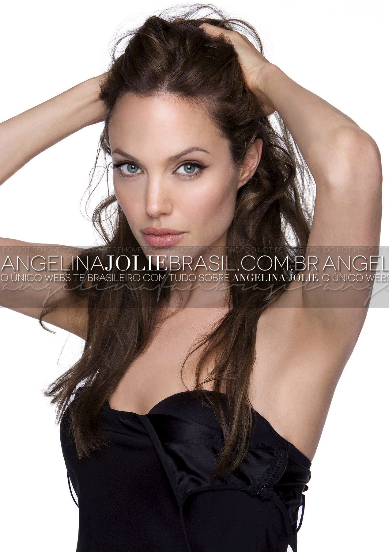 Photoshoots-2010-PatrickDemarchelier-Set01-013-V2.jpg