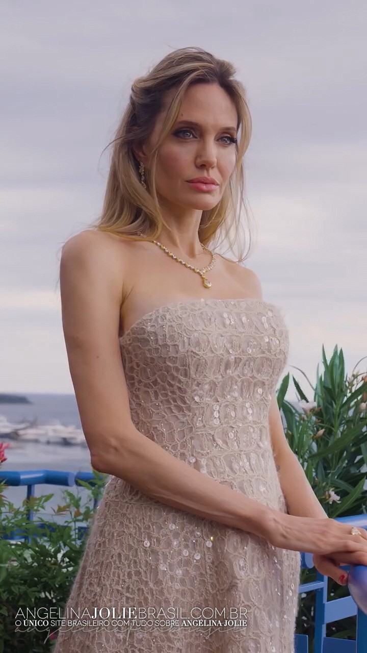 Photoshoots-2025-05-Maio-Chopard-013.jpg Photoshoots-2025-05-Maio-Chopard-013.jpg