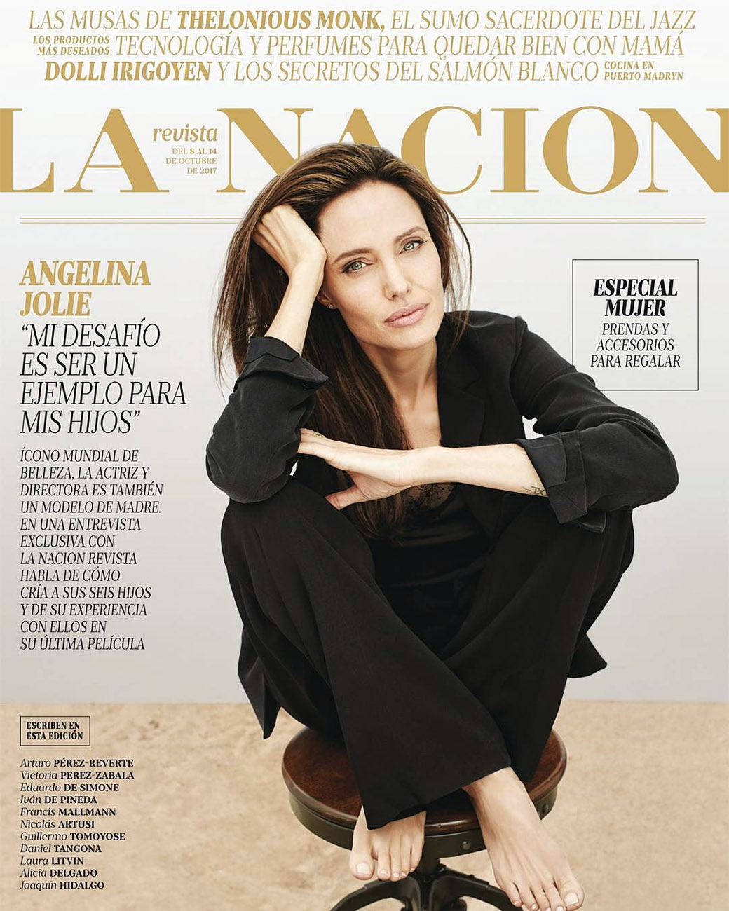 RevistasEScans-2017-10-Outubro-LaNacion-001.jpg