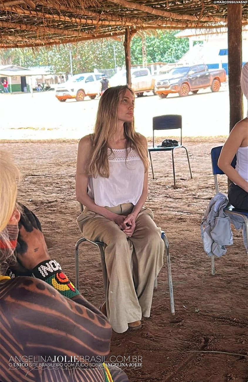 TrabalhoHumanitario-2025-04-Abril-02-Brasil-001-V2.jpg