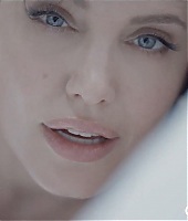 CampanhasPublicitarias-Guerlain-Screencaps-Intense-011.jpg