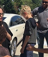 Candids-2016-Agosto-29-014.jpg