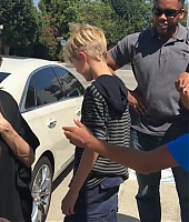 Candids-2016-Agosto-29-016.jpg