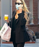 Candids-2025-08-Agosto-20-005-Zoom.jpg