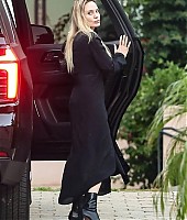 Candids-2026-10-Outubro-16-003.jpg