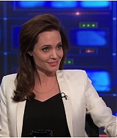 Entrevistas-2014-DailyShow-30.jpg