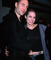 Eventos-1999-12-Dezembro-PremiereGarotaInterrompida-026.jpg