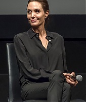 Eventos-2014-ScreeningUnbrokenNY-MoMa-036.jpg