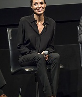 Eventos-2014-ScreeningUnbrokenNY-MoMa-037.jpg