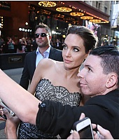 Eventos-2014-UnbrokenPremiereSydney-018.jpg