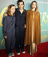 Eventos-2024-04-Abril-Premiere-The_Outsiders-056.jpg