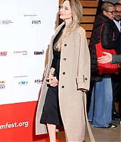 Eventos-2024-11-Photocall-WithoutBlood-Torino-003-Small.jpg