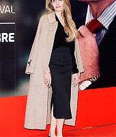 Eventos-2024-11-Photocall-WithoutBlood-Torino-041.jpg