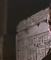 Filmes-2001-Lara-Croft-Tomb-Raider-Capturas-048.jpg