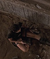 Filmes-2001-Lara-Croft-Tomb-Raider-Capturas-051.jpg