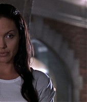 Filmes-2001-Lara-Croft-Tomb-Raider-Capturas-211.jpg