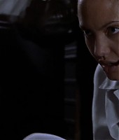 Filmes-2001-Lara-Croft-Tomb-Raider-Capturas-407.jpg