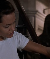 Filmes-2001-Lara-Croft-Tomb-Raider-Capturas-509.jpg
