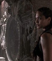 Filmes-2001-Lara-Croft-Tomb-Raider-Capturas-737.jpg