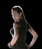 Filmes-2001-LaraCroftTR-Photoshoot-1-038-.jpg