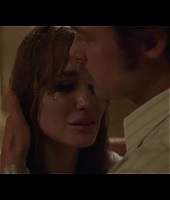 Filmes-2015-ByTheSea-Featurette-GimmeShelter-112.jpg