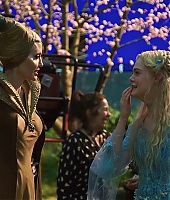 Filmes-2019-Maleficent2-BTS-Screencaps-019.jpg