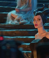 Filmes-2019-Maleficent2-BTS-Screencaps-037.jpg