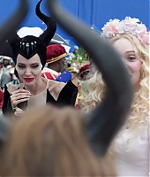 Filmes-2019-Maleficent2-BTS-Screencaps-071.jpg