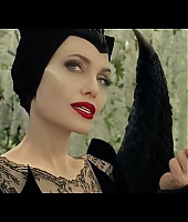 Filmes-2019-Maleficent2-Featurette1-Screencaps-009.jpg