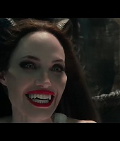 Filmes-2019-Maleficent2-Featurette1-Screencaps-025.jpg