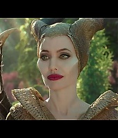 Filmes-2019-Maleficent2-Featurette1-Screencaps-039.jpg