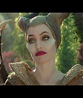 Filmes-2019-Maleficent2-Featurette1-Screencaps-040.jpg