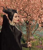 Filmes-2019-Maleficent2-Featurette2-Screencaps-042.jpg