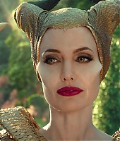 Filmes-2019-Maleficent2-Featurette2-Screencaps-062.jpg