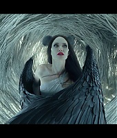 Filmes-2019-Maleficent2-Featurette5-001.jpg