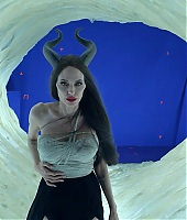 Filmes-2019-Maleficent2-Featurette5-010.jpg