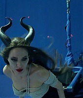 Filmes-2019-Maleficent2-Featurette5-053.jpg