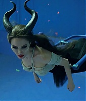 Filmes-2019-Maleficent2-Featurette5-056.jpg