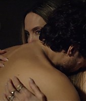 Nome da imagem=Filmes-2025-Couture-Capturas-Trailer-01-032.jpg
Tamanho=170KB
Dimensão=1920x1035
Data Envio=Jan 06, 2026 Filmes-2025-Couture-Capturas-Trailer-01-032.jpg