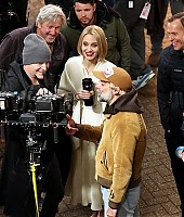 Nome da imagem=Filmes-Atriz-AnxiousPeople-Sets-09-28-028.jpg
Tamanho=162KB
Dimensão=600x800
Data Envio=Set 30, 2025 Filmes-Atriz-AnxiousPeople-Sets-09-28-028.jpg