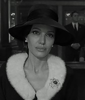 Filmes-Atriz-Maria-Imagens-Oficiais-058.jpg