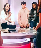 Miscelanea-ProgramasDeTv-OurWorld-Sets-Dez2019-001.jpg