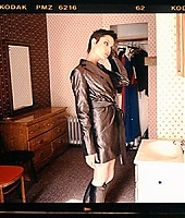 Photoshoots-1998-MattGunther-Set2-011.jpg