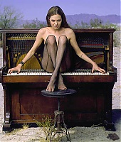 Photoshoots-1999-MarkSeliger-Set4-008.jpg