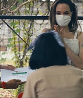 TrabalhoHum-WomenForBees-PromoVideo-Camboja-1-035.jpg