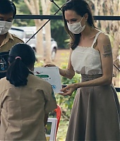 TrabalhoHum-WomenForBees-PromoVideo-Camboja-1-037.jpg